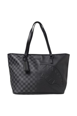 elegant-checkered-shark-embossed-tote