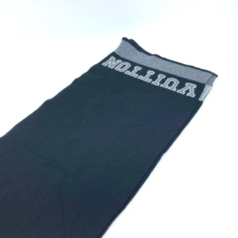 Louis Vuitton Vintage Pre-owned Wool scarves Black Heren