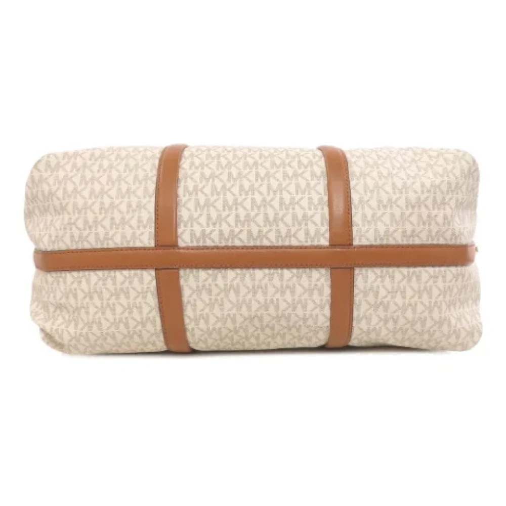 Michael Kors Pre-owned Fabric handbags Beige Dames