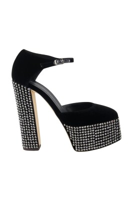 baby-strass-pumps-with-crystal-embellishments