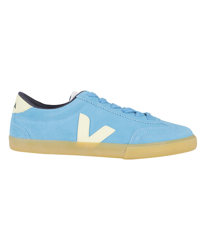 baskets-en-daim-bleu-semelle-en-caoutchouc-bout-rond