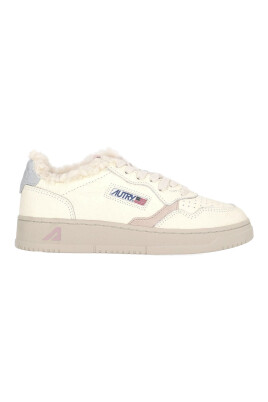 medalist-low-sneaker