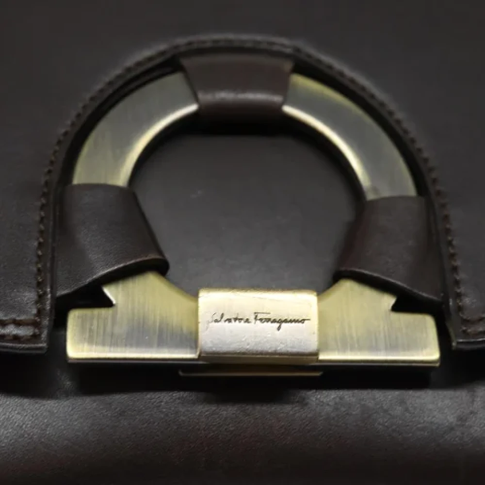 Salvatore Ferragamo Pre-owned Leather handbags Brown Dames