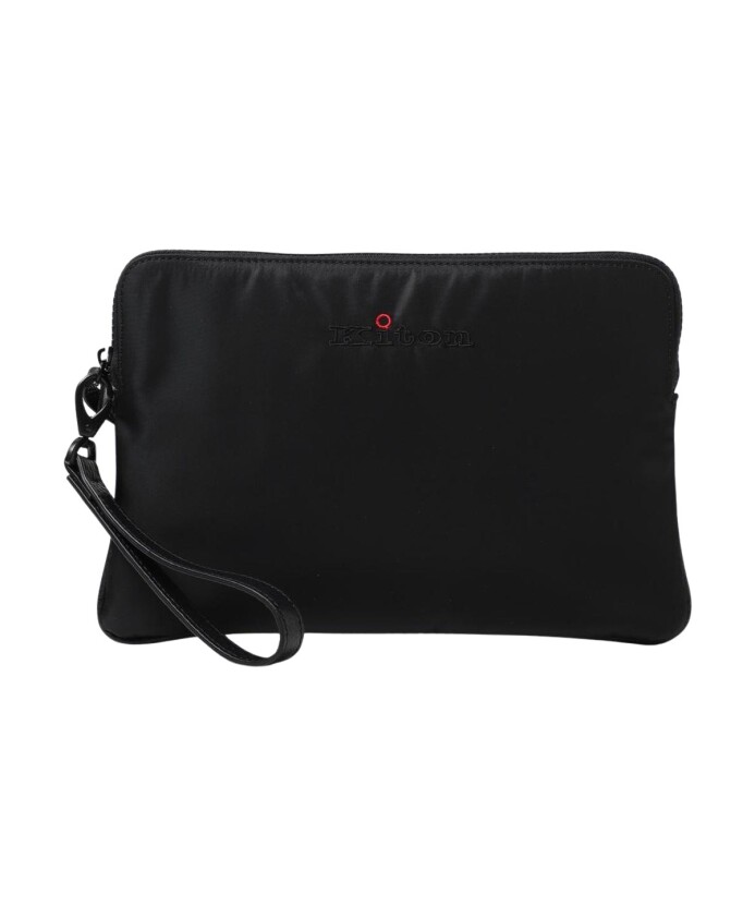 moderne-nylon-clutch
