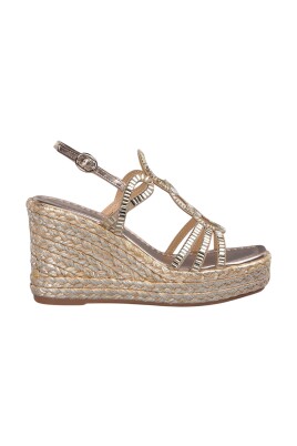 mirror-effect-wedge