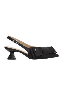 big-bow-kitten-heel-pumps