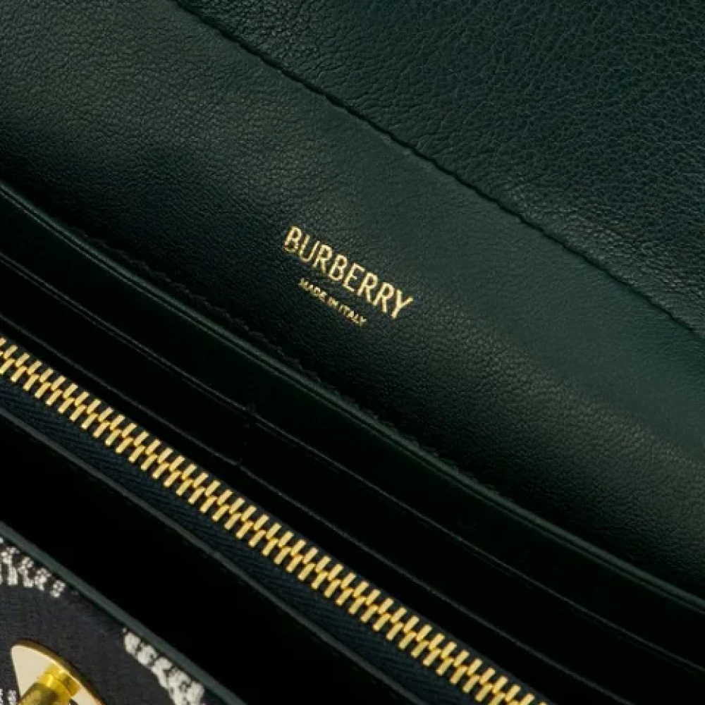Burberry Plastic handbags Black Dames