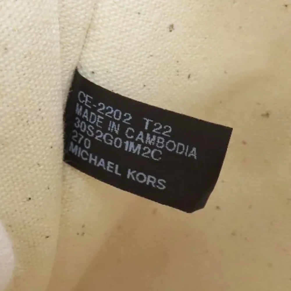 Michael Kors Pre-owned Canvas shoulder-bags White Dames