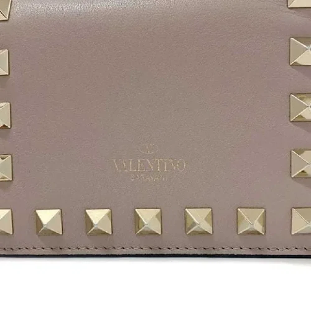 Valentino Vintage Pre-owned Leather wallets Beige Dames