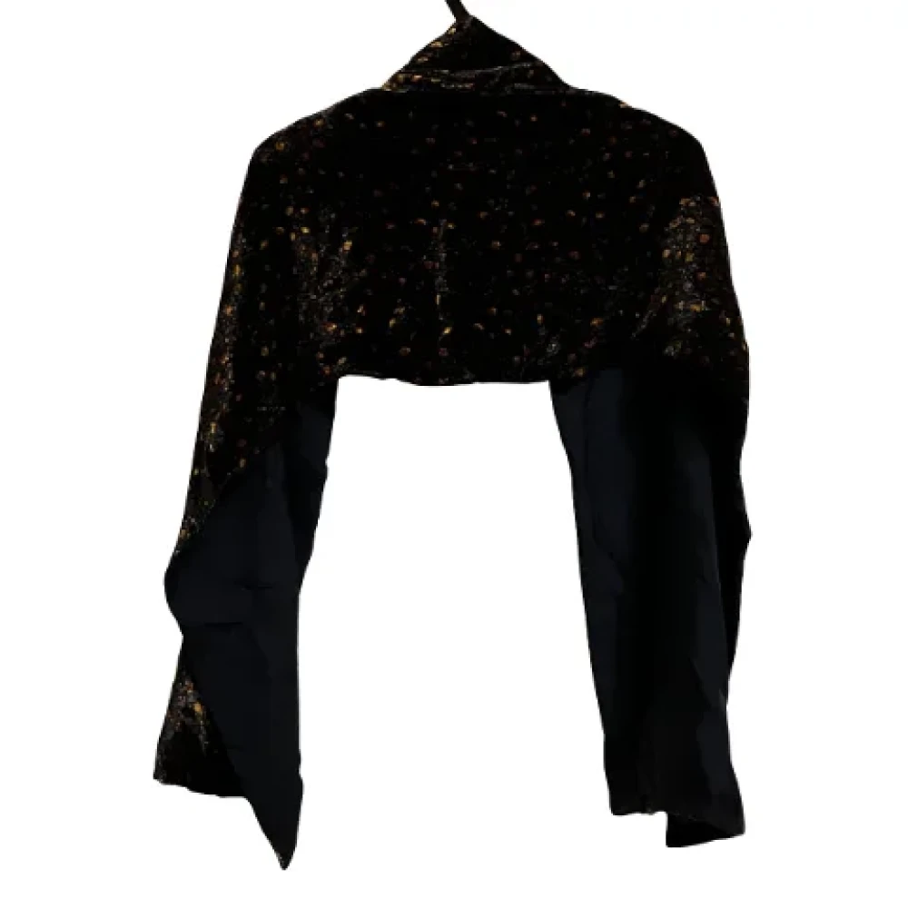 Salvatore Ferragamo Pre-owned Silk scarves Black Dames
