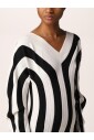 robe-rayee-jaune-creme-col-en-v