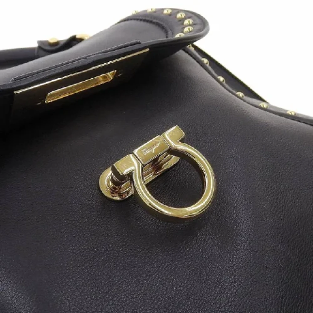 Salvatore Ferragamo Pre-owned Leather handbags Black Dames