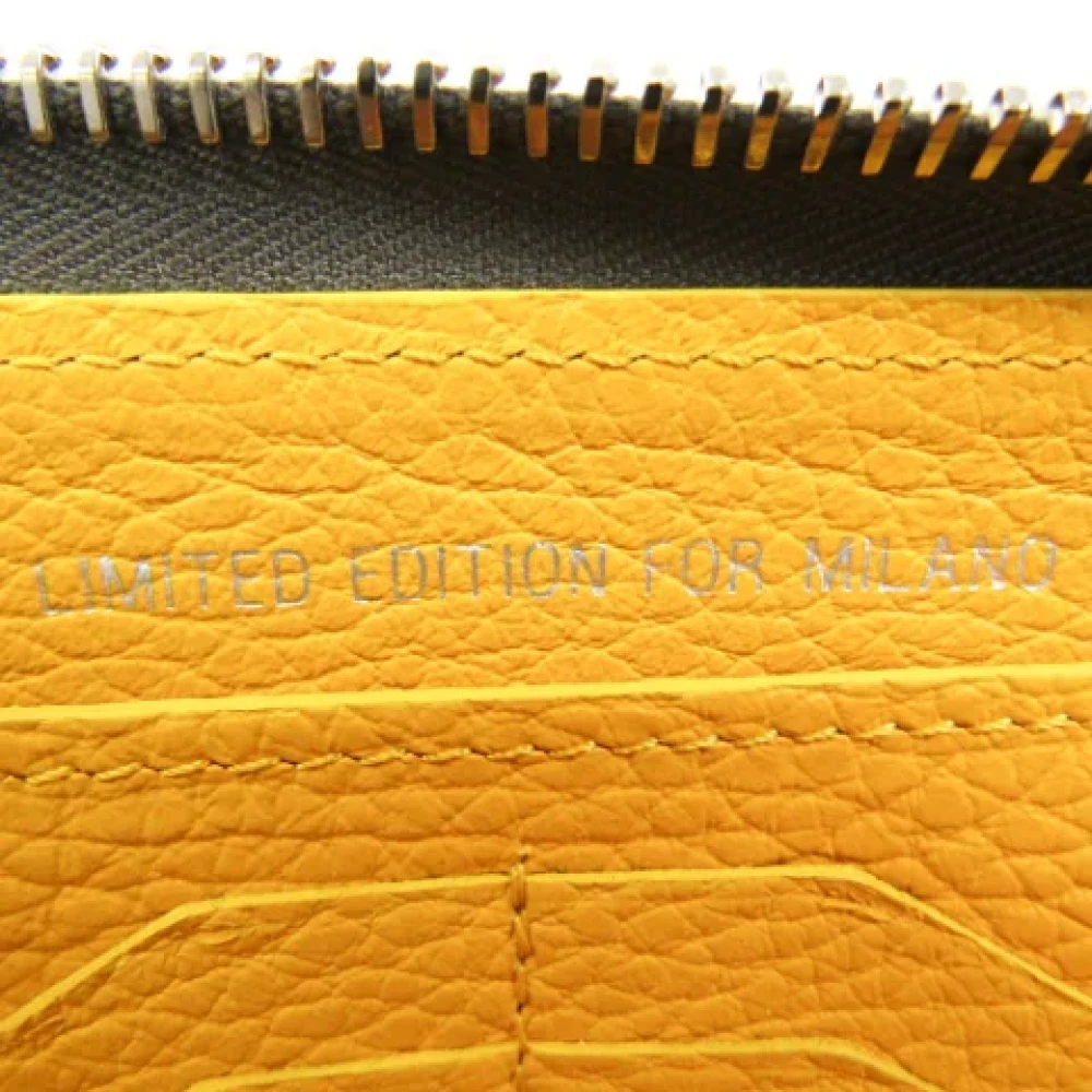 Tom Ford Pre-owned Leather wallets Gray Dames