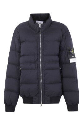 seamless-nylon-bomber-jacket