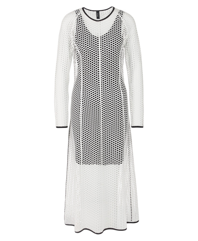 robe-en-filet-avec-detail-passepoile