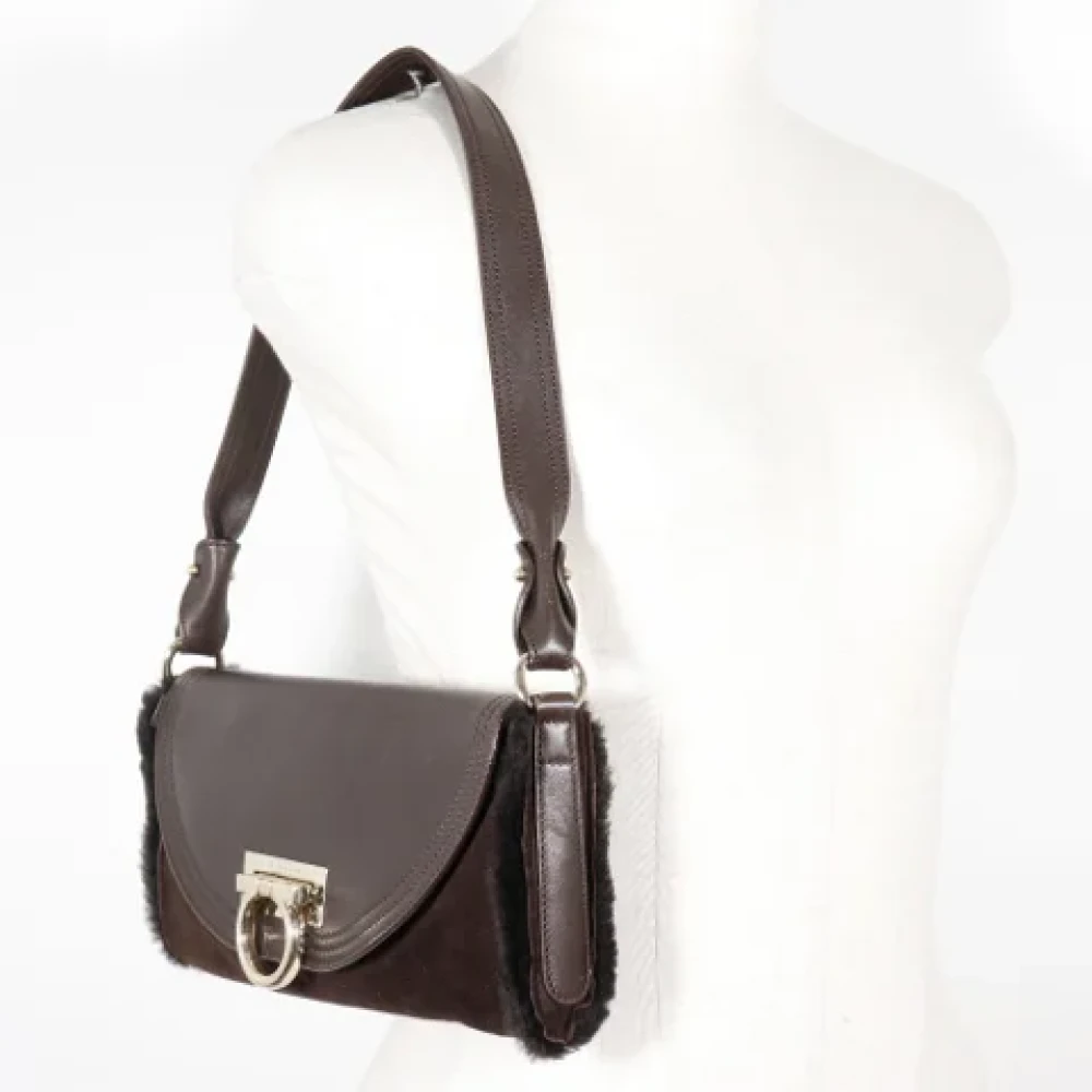 Salvatore Ferragamo Pre-owned Leather shoulder-bags Brown Dames