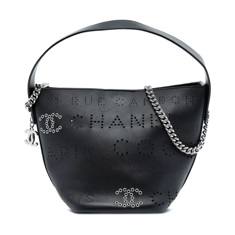 Chanel Vintage Women's Black Pre-Owned Leather Bucket Bag
