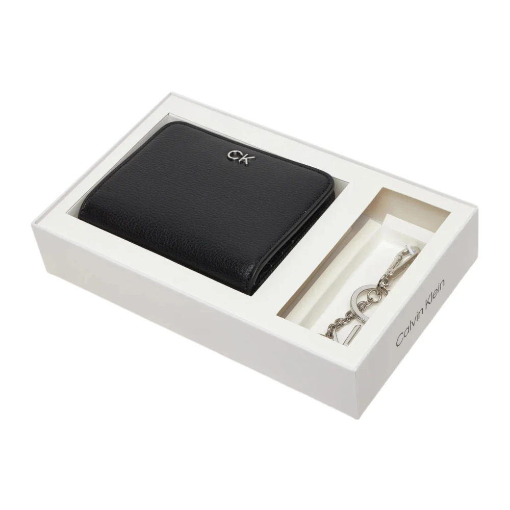 Calvin Klein Zwarte ritssluiting portemonnee Black Dames