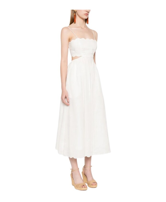 robe-blanche-a-bretelles-reglables