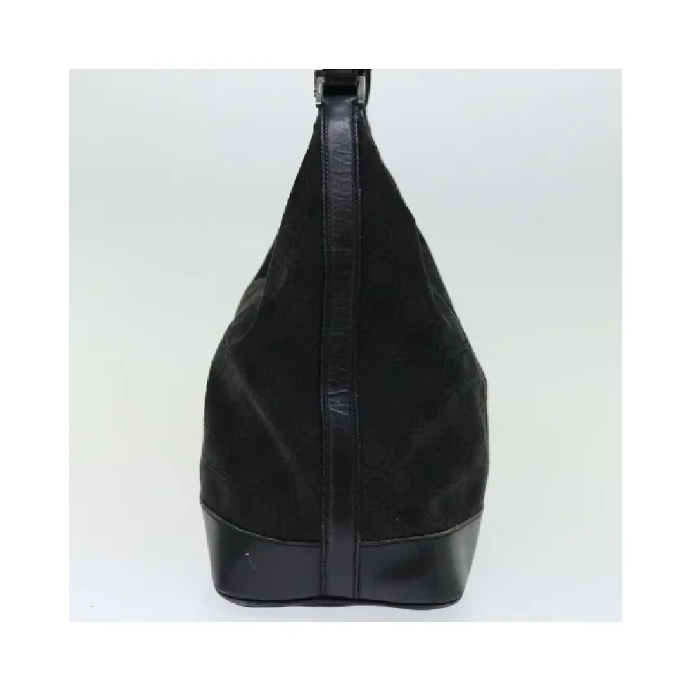 Salvatore Ferragamo Pre-owned Cotton shoulder-bags Black Dames