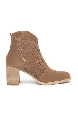 E615110D Heeled Boot