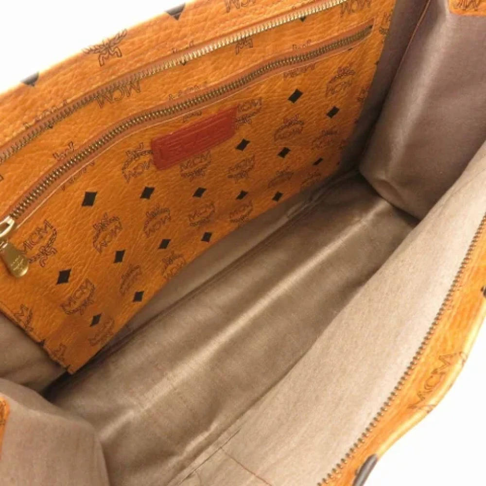 MCM Pre-owned Canvas totes Brown Dames