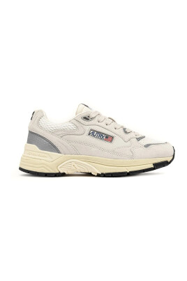 sneakers-en-mesh-blanc-avec-accents-argentes