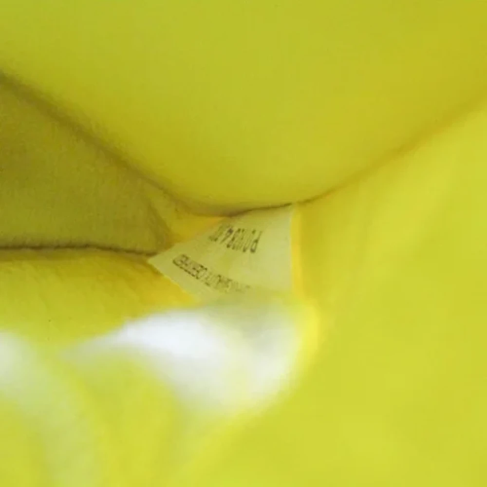 Bottega Veneta Vintage Pre-owned Leather clutches Yellow Dames