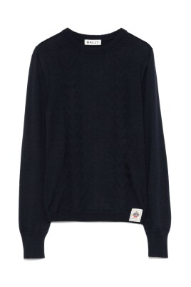 blue-crew-neck-sweater-ribbed