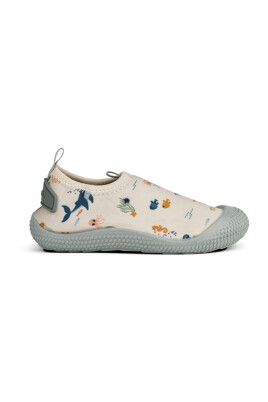 water-shoes