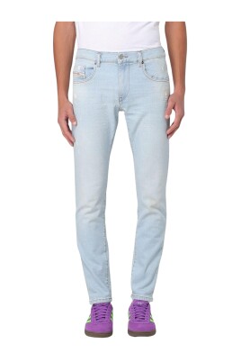 vintage-distressed-skinny-jeans