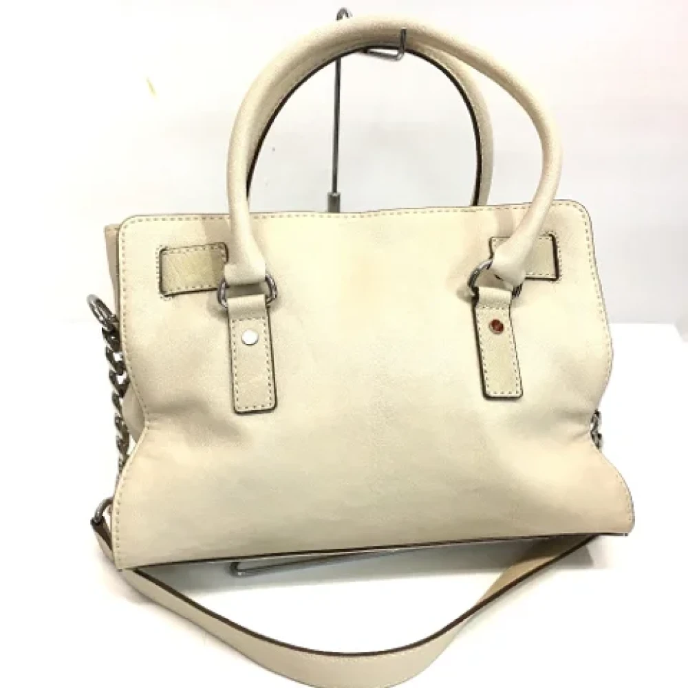 Michael Kors Pre-owned Leather shoulder-bags White Dames