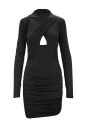 robe-courte-avec-col-haut