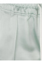 short-en-satin-avec-passepoil