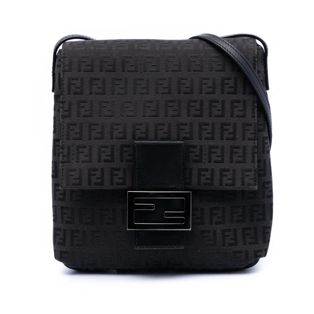 Fendi Vintage Women's Black Pre-Owned Textured Flap Shoulder Bag