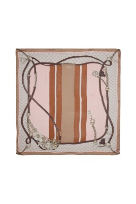 elegant-modal-scarf