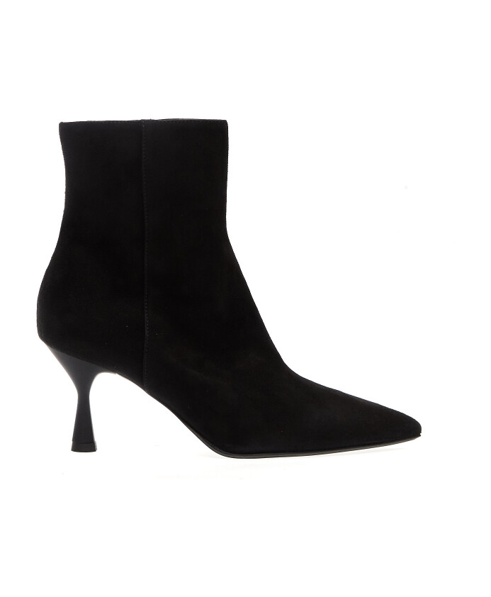 ankle-boots