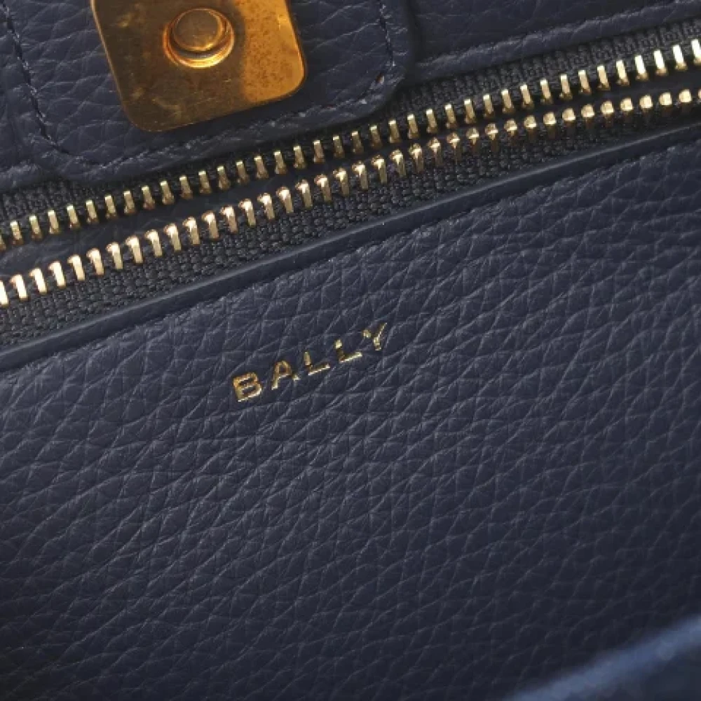 Bally Pre-owned Canvas handbags Blue Dames