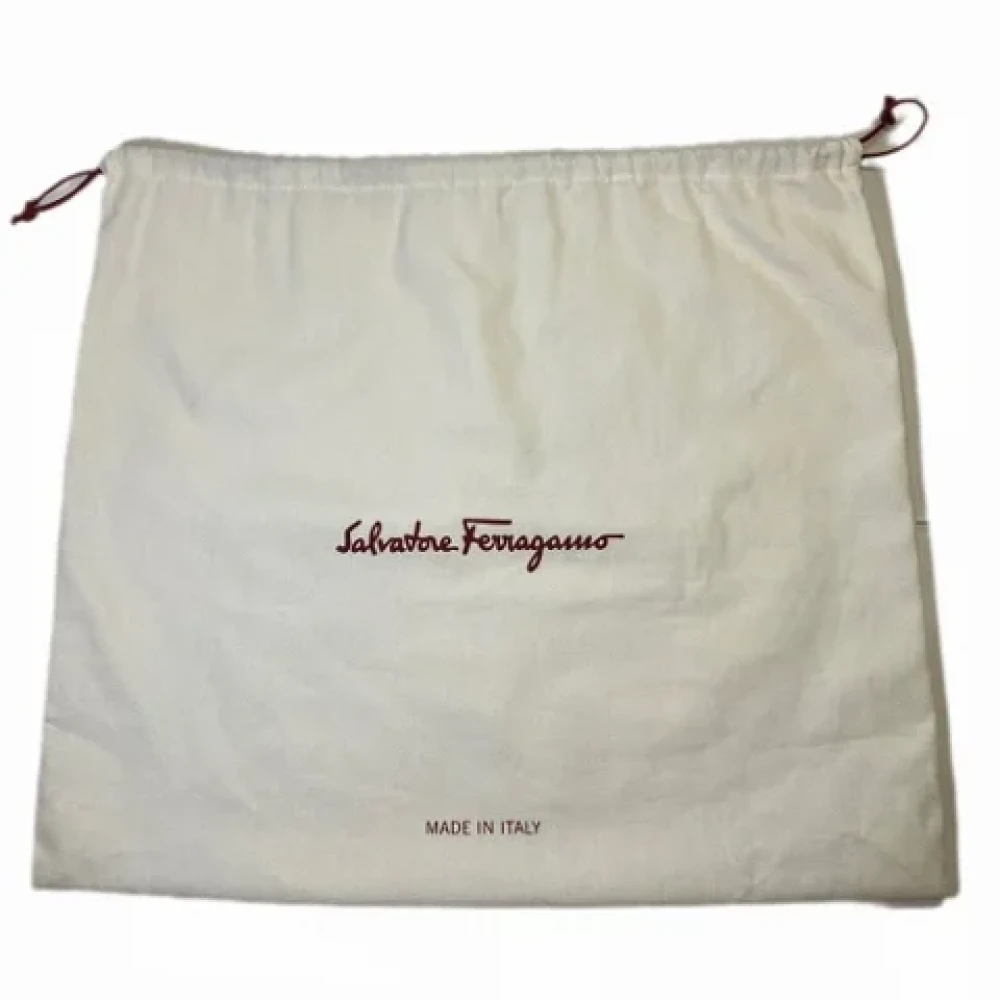 Salvatore Ferragamo Pre-owned Leather handbags Pink Dames