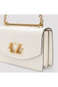 white-leather-shoulder-bag-elegant-style
