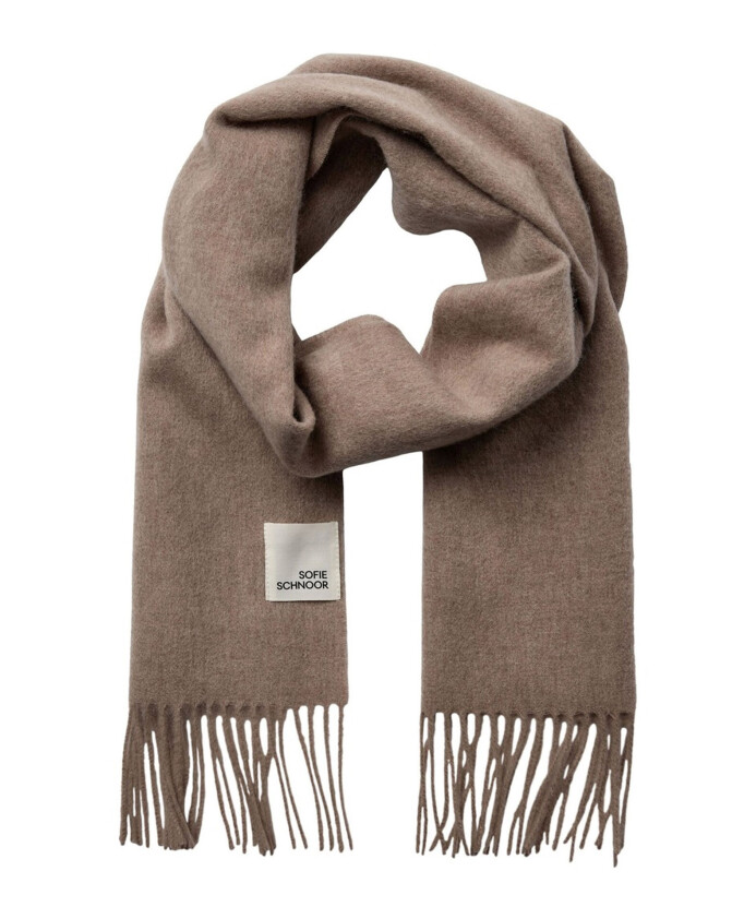 echarpe-en-laine-beige-doux-avec-franges