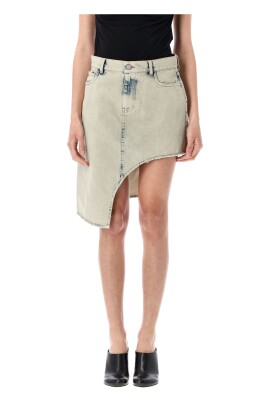 gra-asymmetrisk-denim-nederdel-ss25