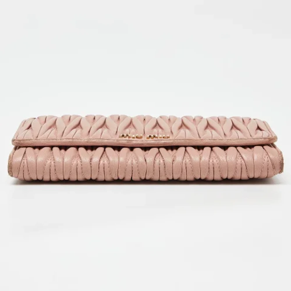 Miu Pre-owned Leather wallets Pink Dames