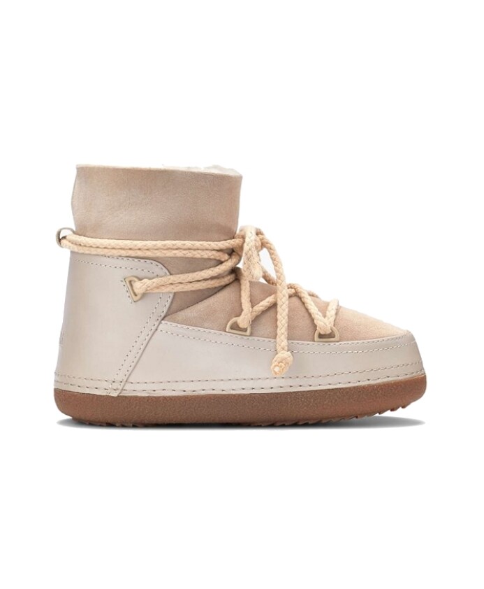 anency-oc-boots