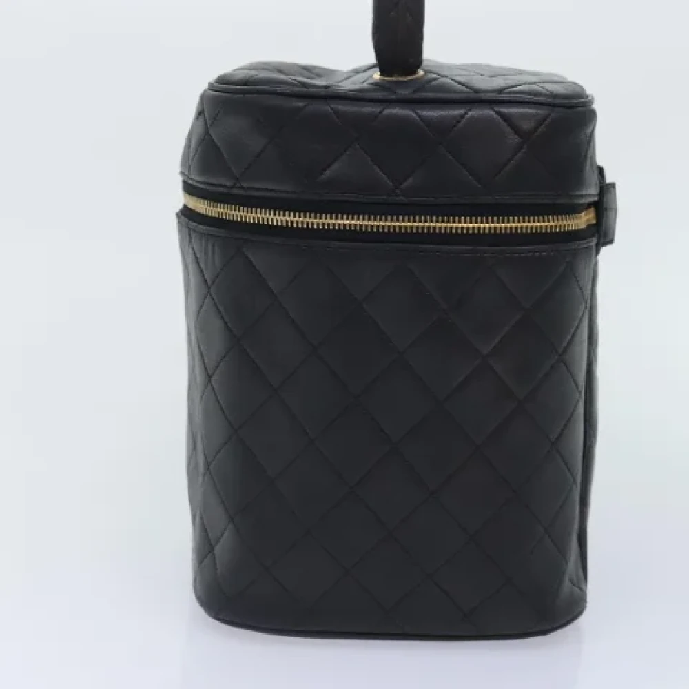 Chanel Vintage Pre-owned Leather pouches Black Dames