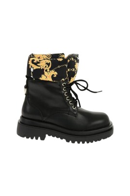 bottes-de-combat-a-manchette-a-motif