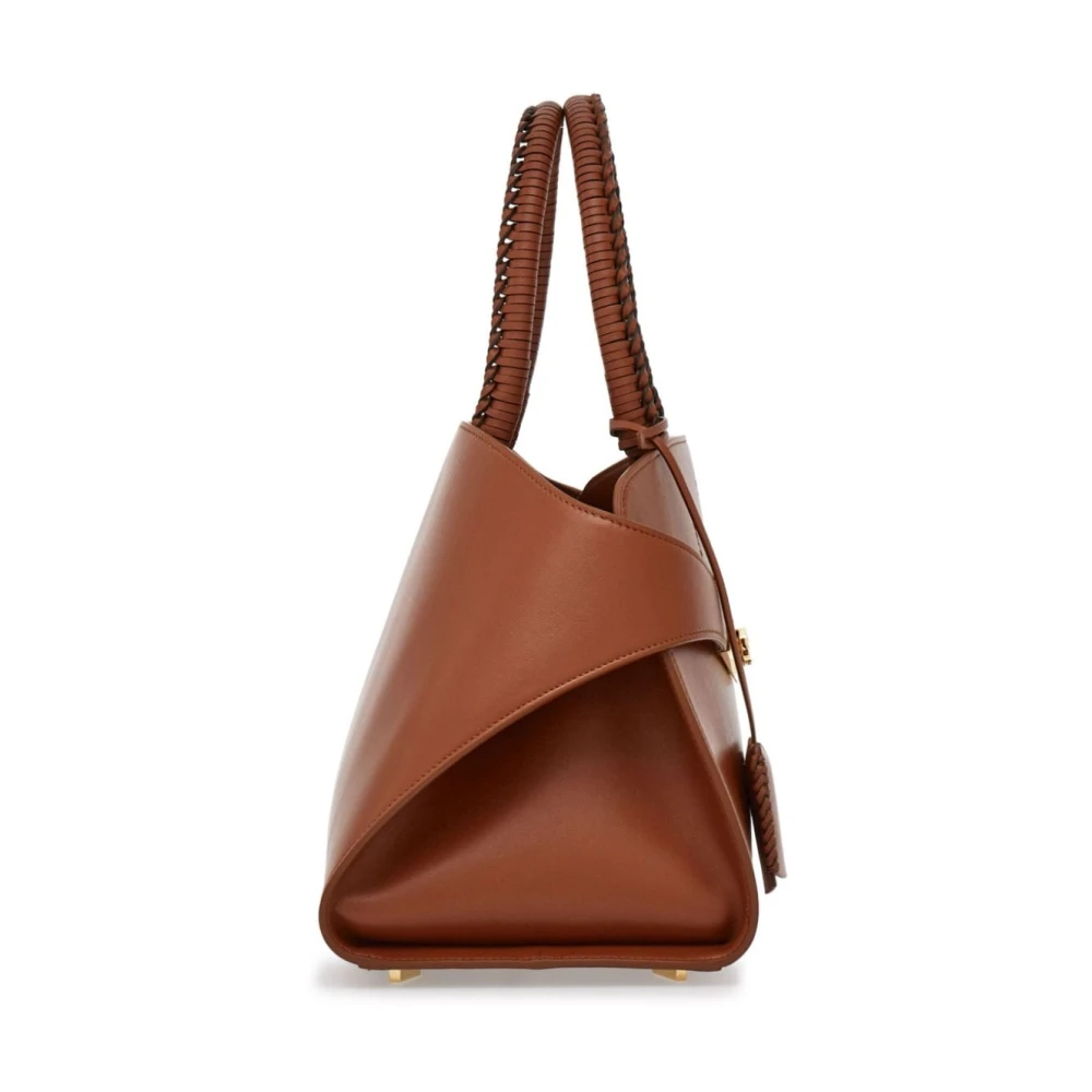Salvatore Ferragamo Stijlvolle Tassen voor elke gelegenheid Brown Dames