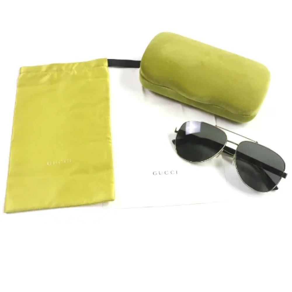 Gucci Vintage Pre-owned Fabric sunglasses Yellow Heren