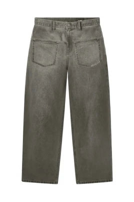 Invert Relaxed Jeans