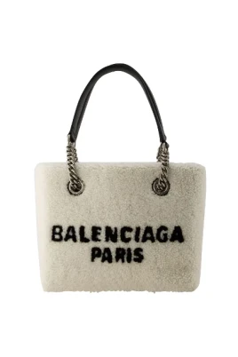 Tyg balenciaga-vskor